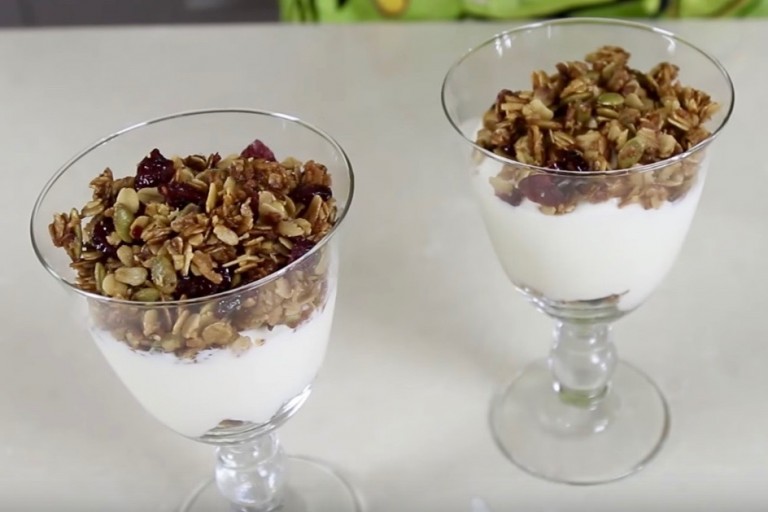 Granola Yogurt 03 Steve's Kitchen